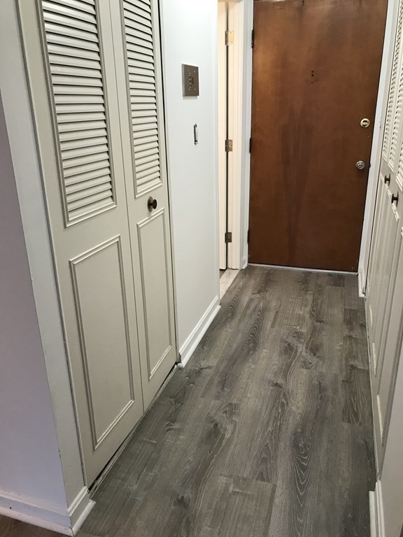 70 Webster 307