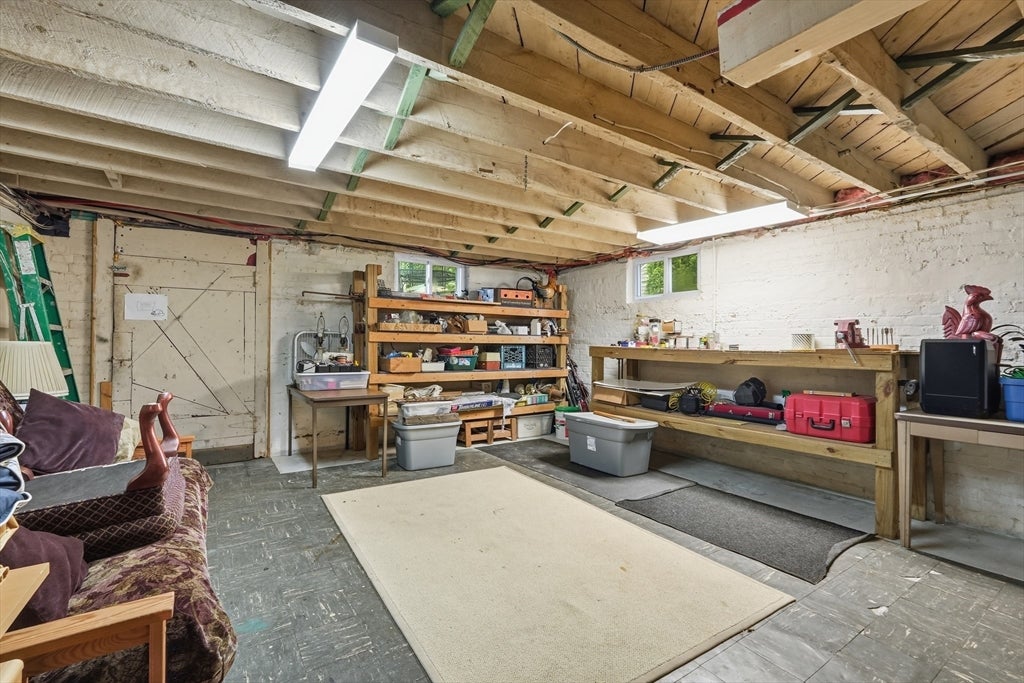3 Mckinley Ave, Easthampton, MA Photo #33