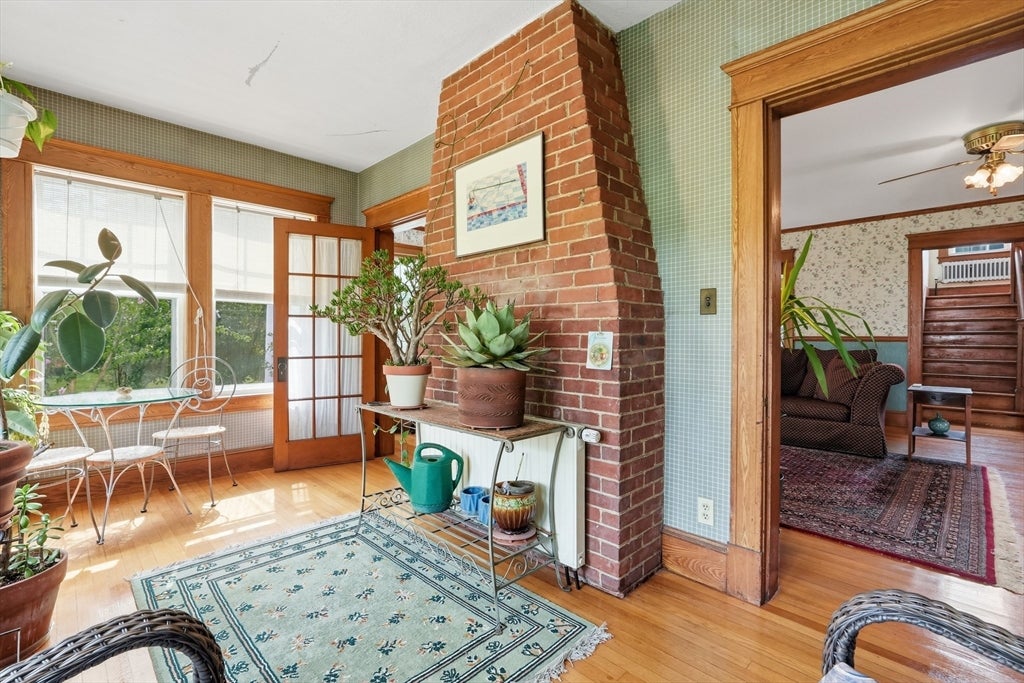 3 Mckinley Ave, Easthampton, MA Photo #12