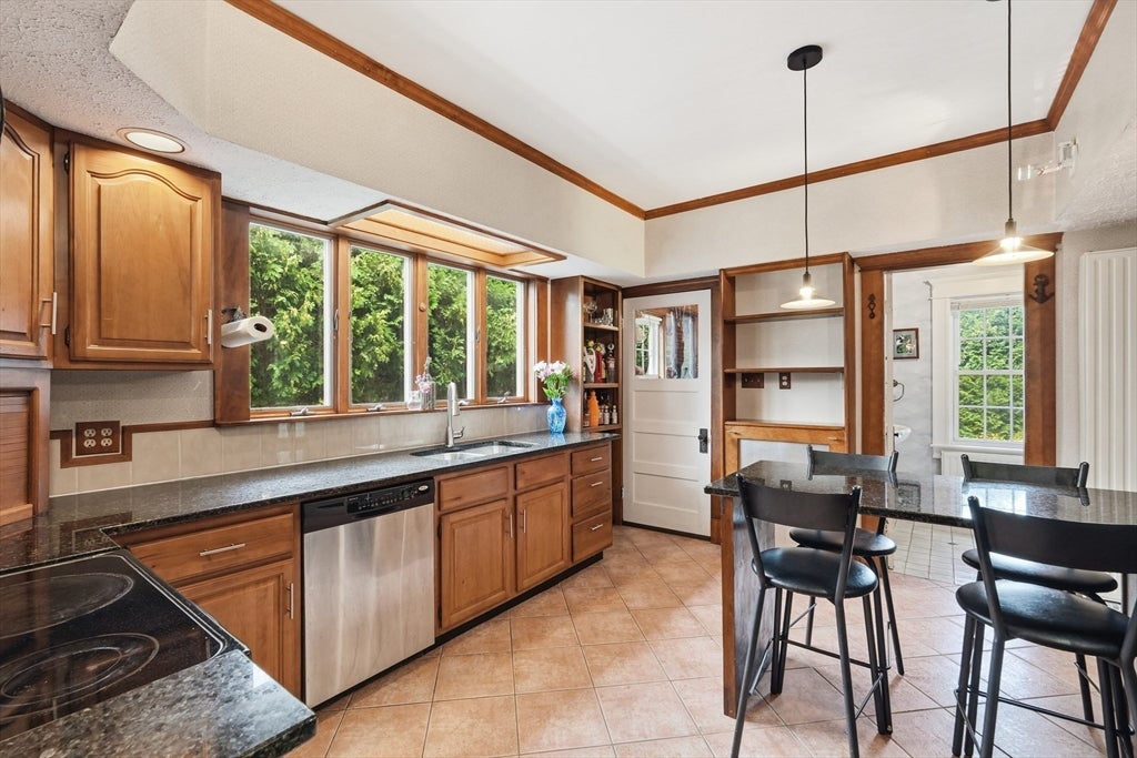 3 Mckinley Ave, Easthampton, MA Photo #19