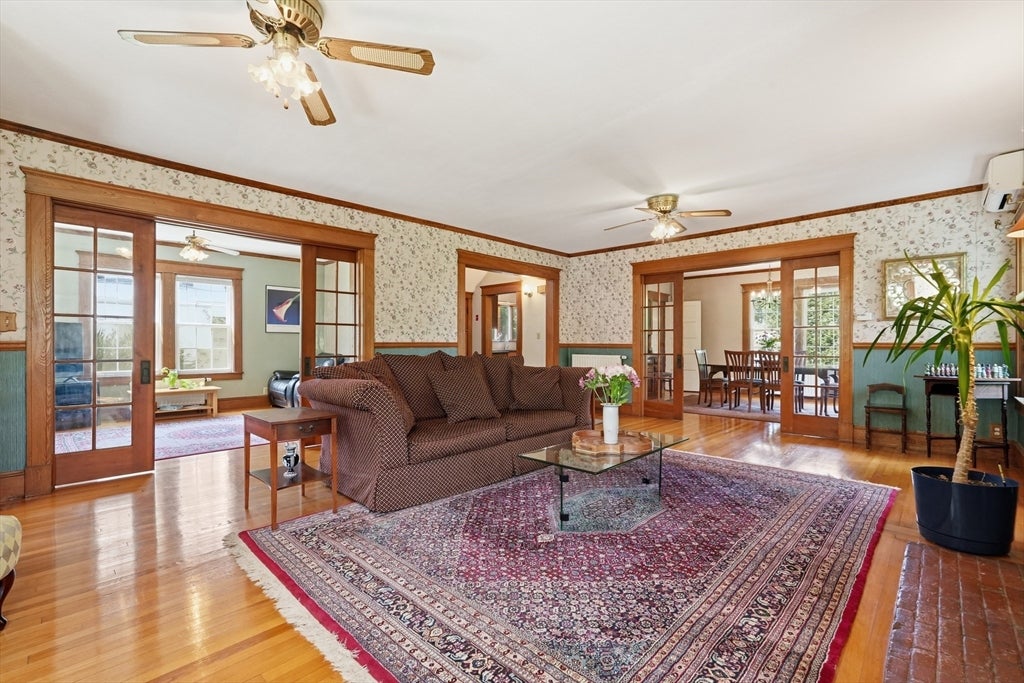 3 Mckinley Ave, Easthampton, MA Photo #7