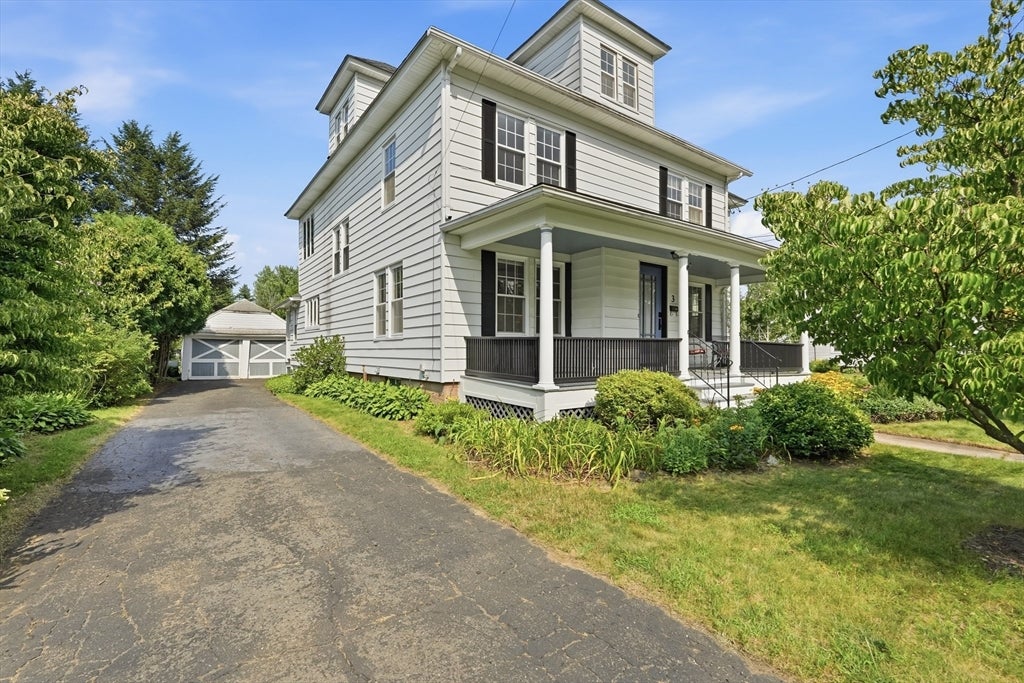 3 Mckinley Ave, Easthampton, MA Photo #2