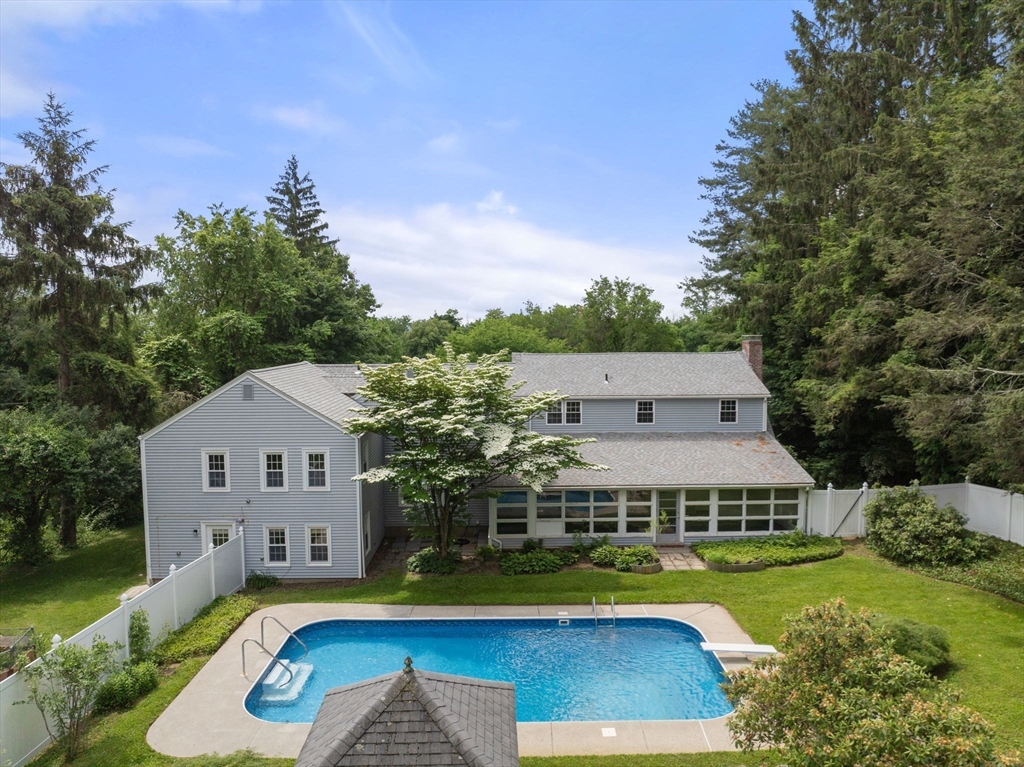 6 Newton Place