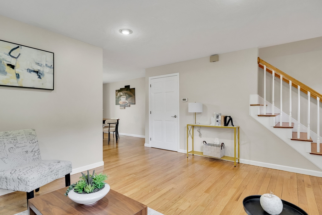 11 Beth Cir #11, Acton, MA Photo #3