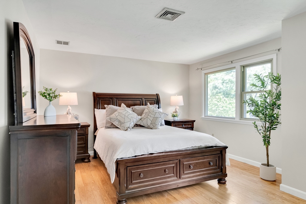 11 Beth Cir #11, Acton, MA Photo #15