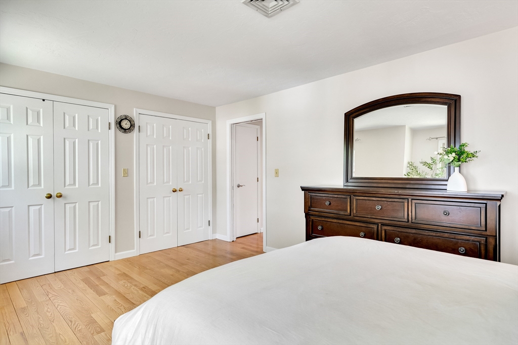 11 Beth Cir #11, Acton, MA Photo #17