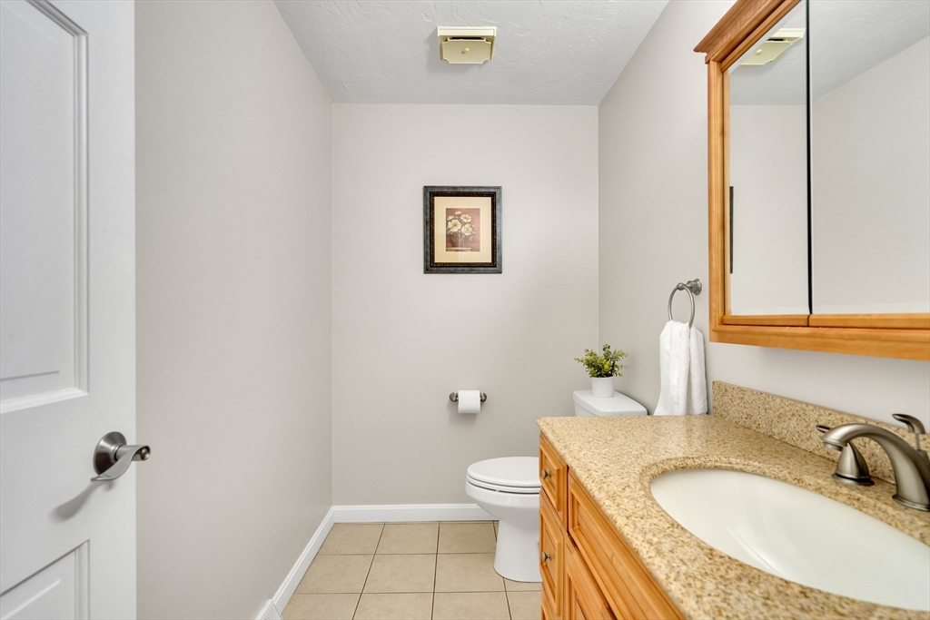 11 Beth Cir #11, Acton, MA Photo #12