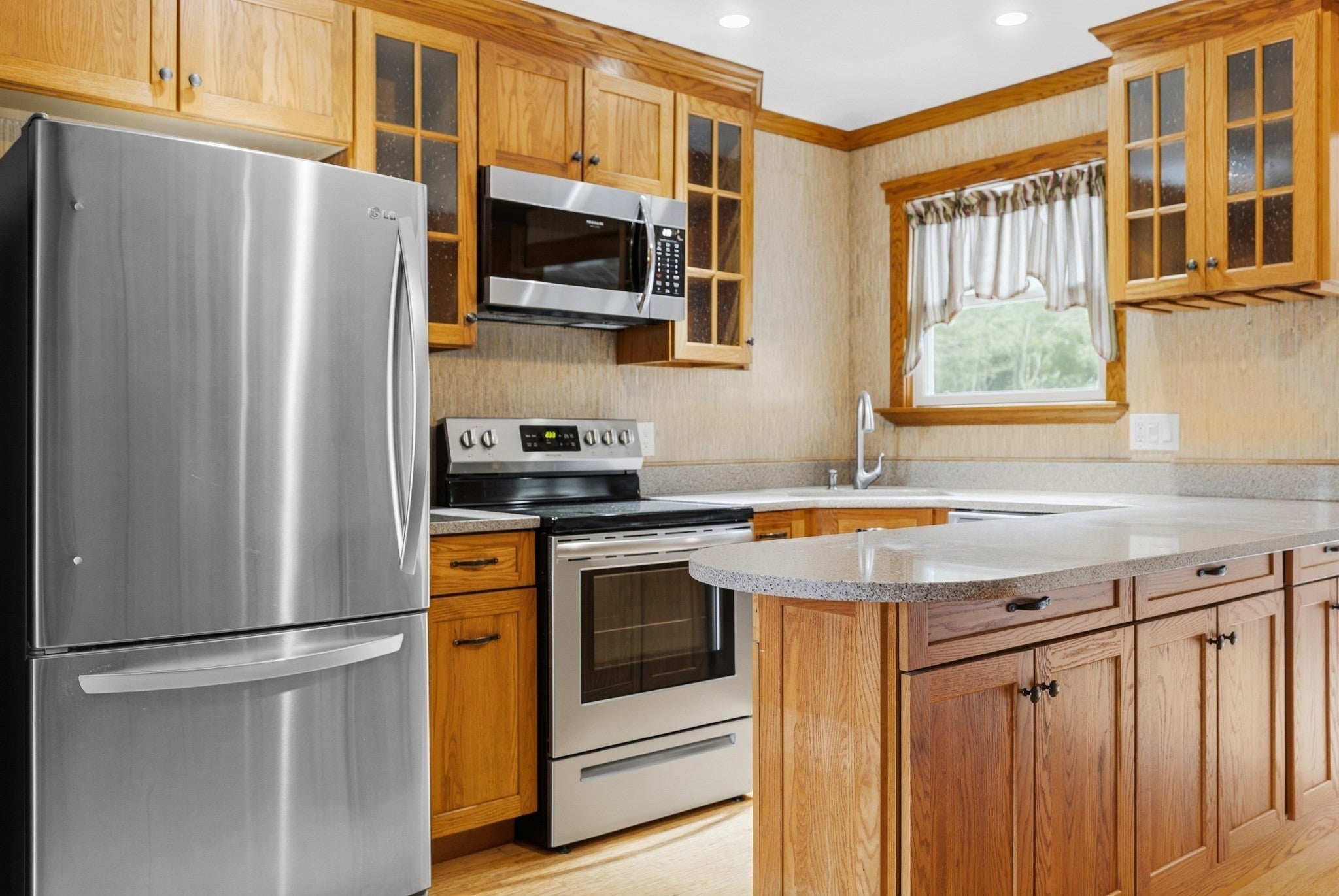 15 Plante St, New Bedford, MA, 15 Plante St, New Bedford, MA Photo #2
