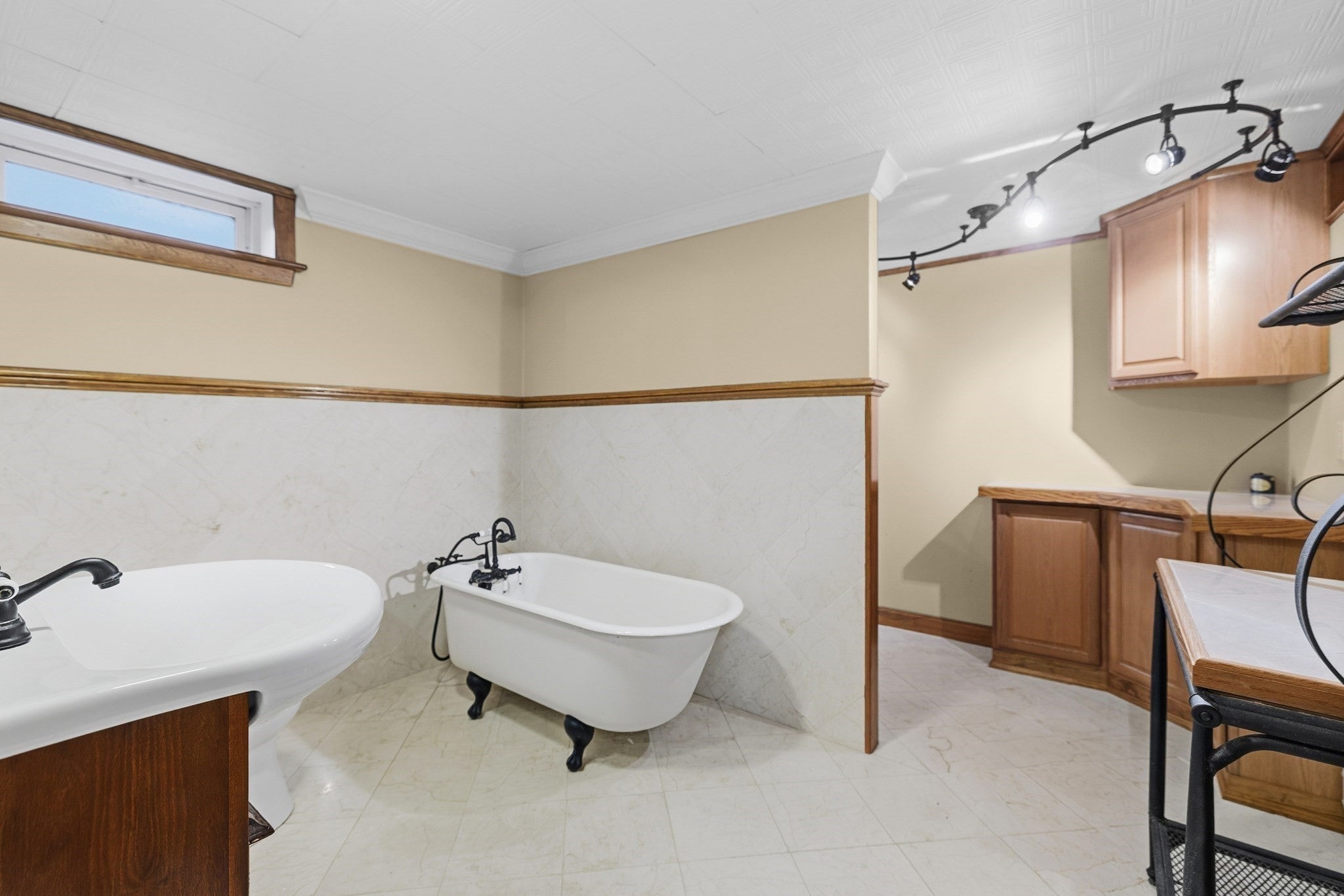 15 Plante St, New Bedford, MA, 15 Plante St, New Bedford, MA Photo #25