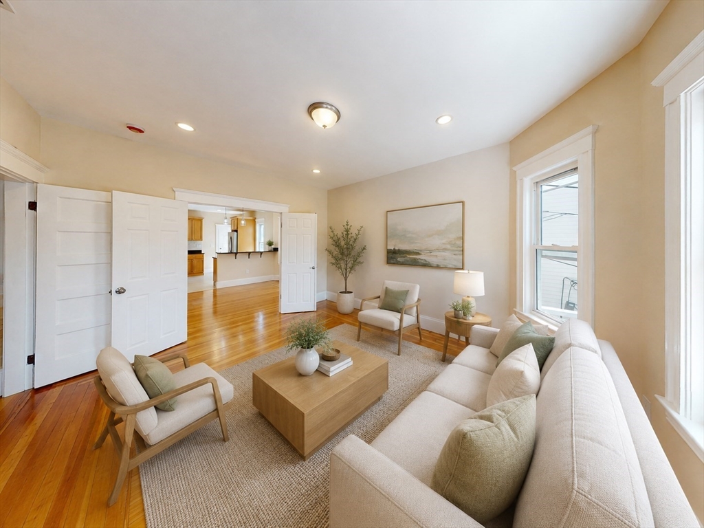 Click for 27 Champney St #2, Boston, MA slideshow Click for 27 Champney St #2, Boston, MA slideshow