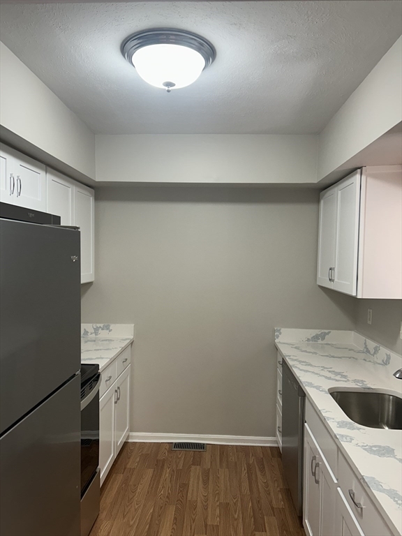 22 Charles St 1
