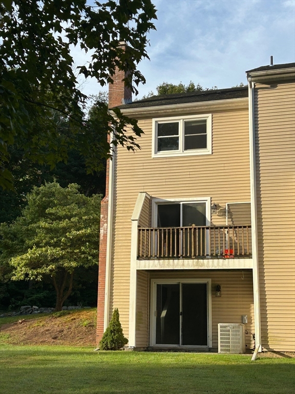 22 Charles St 1