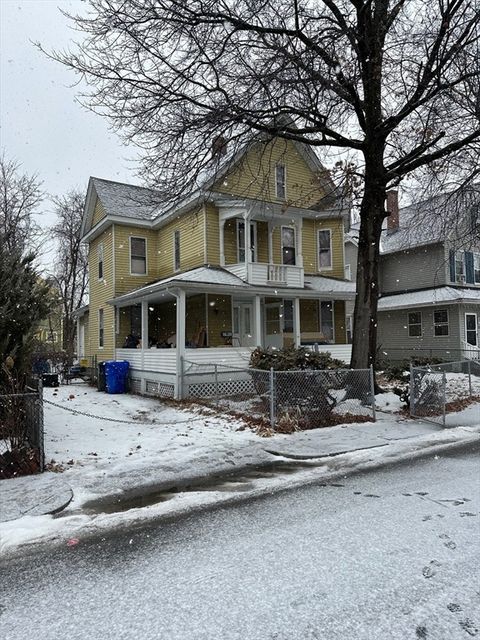 Photo of 20 Hawthorne St, Springfield, MA 01105 (MLS # 73466902)