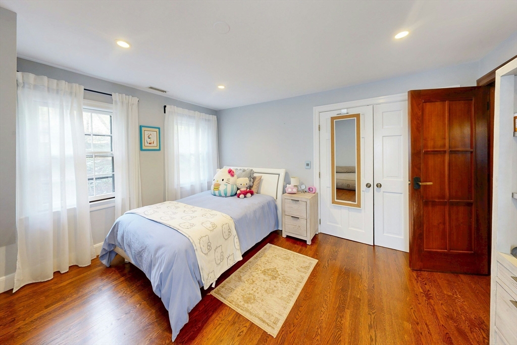 32 Alberta Rd, Brookline, MA, 32 Alberta Rd, Brookline, MA Photo #23