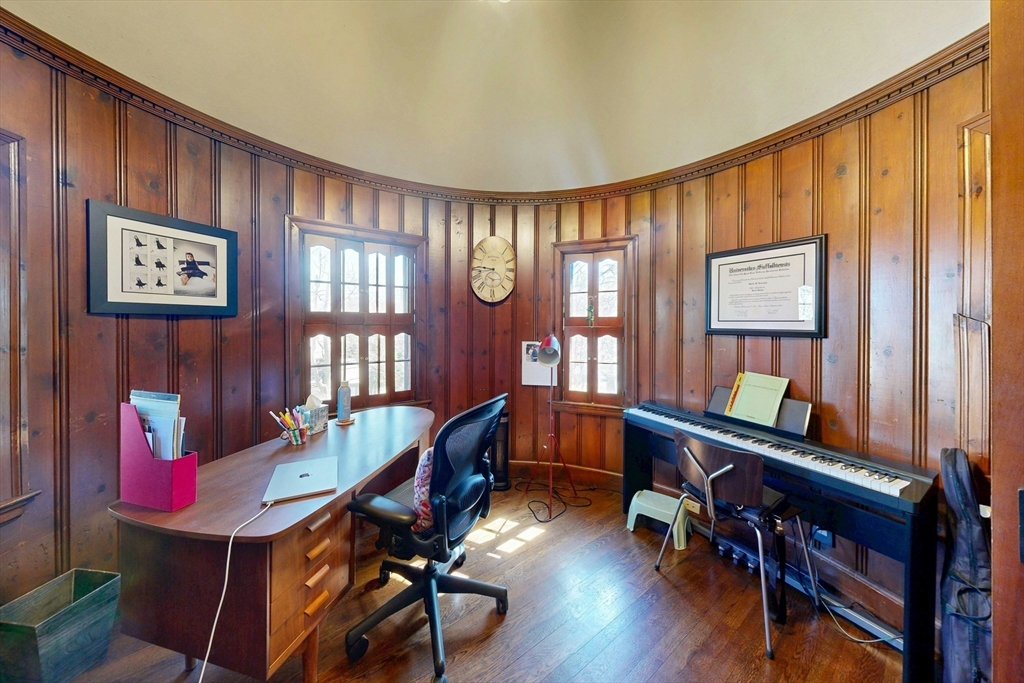 32 Alberta Rd, Brookline, MA, 32 Alberta Rd, Brookline, MA Photo #28