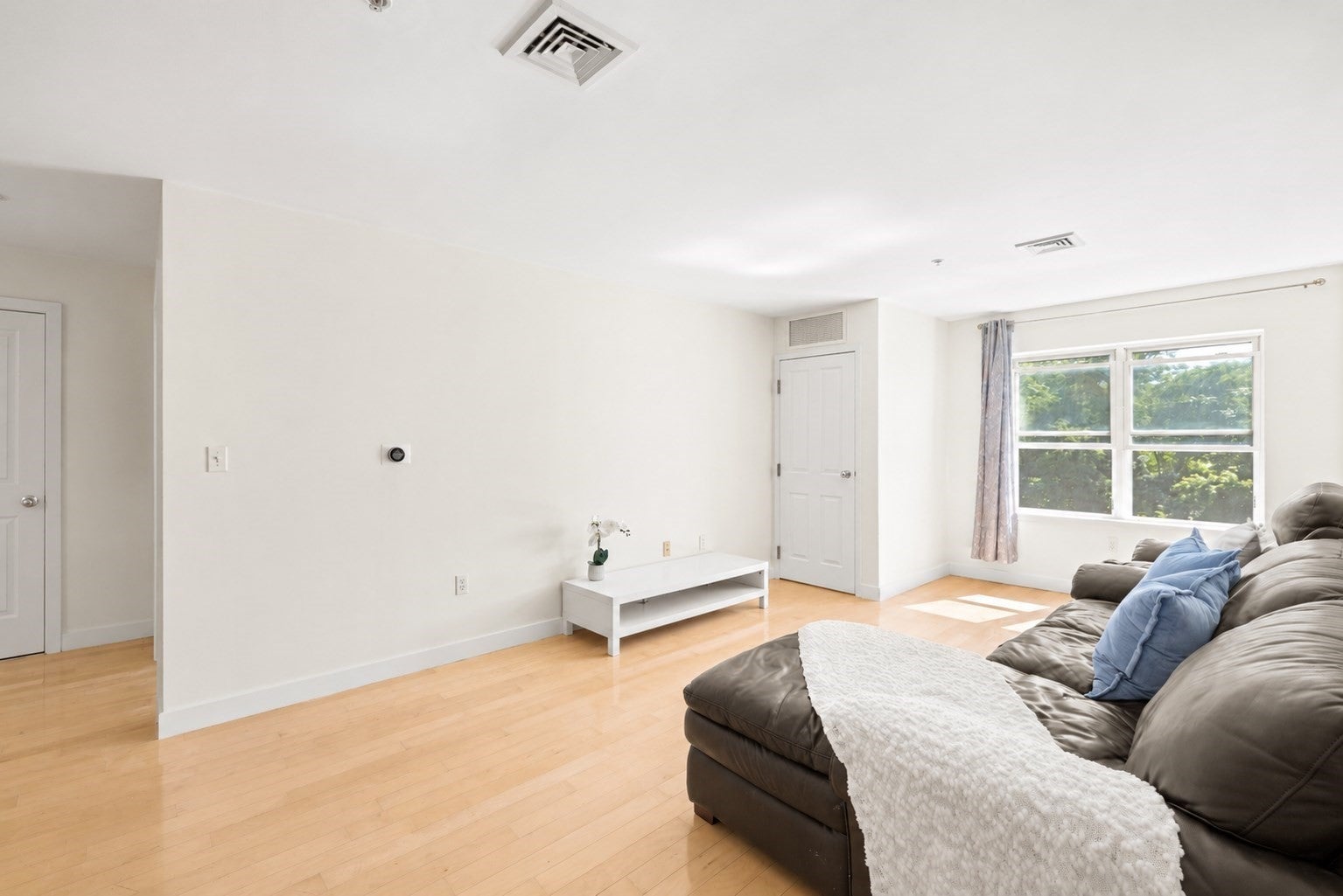 30 Franklin St 312