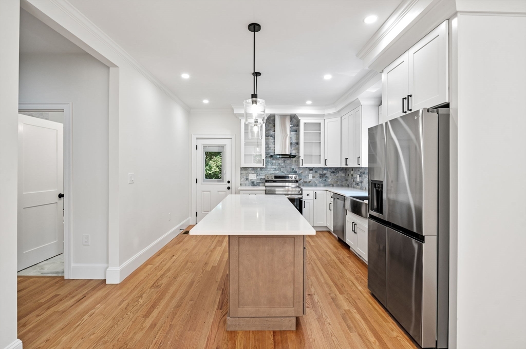 8 Cushing Street 1