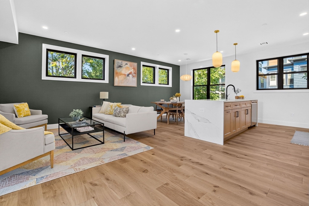 24 Spring Hill Terrace B
