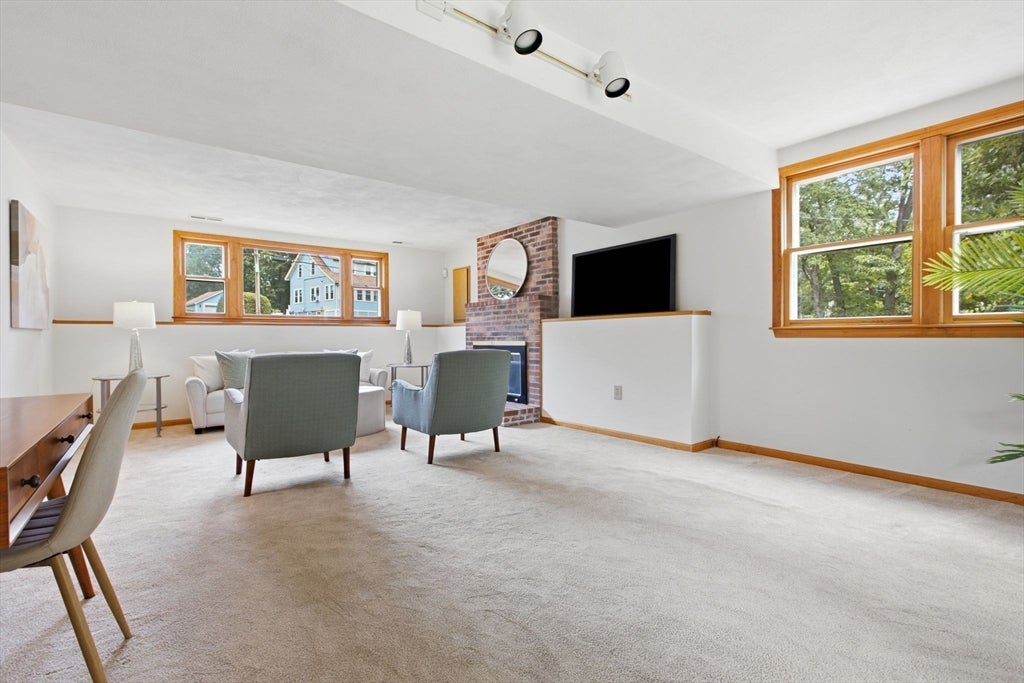 55 Peach Orchard Rd, Burlington, MA Photo #29