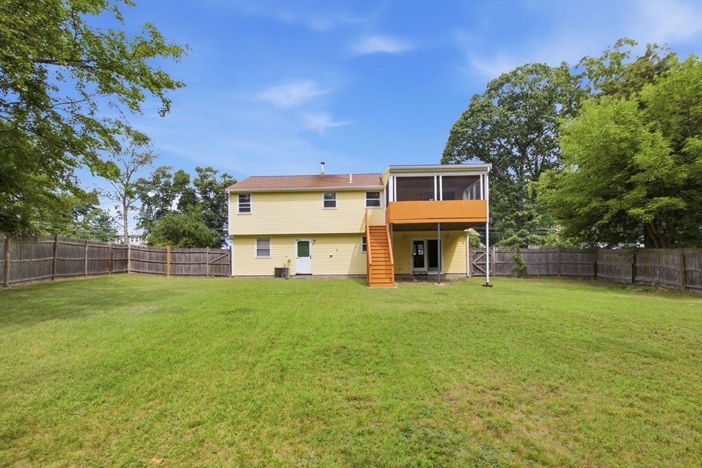 55 Peach Orchard Rd, Burlington, MA Photo #38