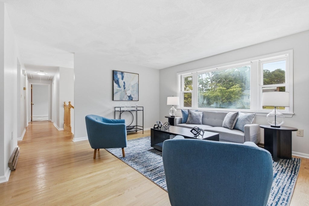 55 Peach Orchard Rd, Burlington, MA Photo #6