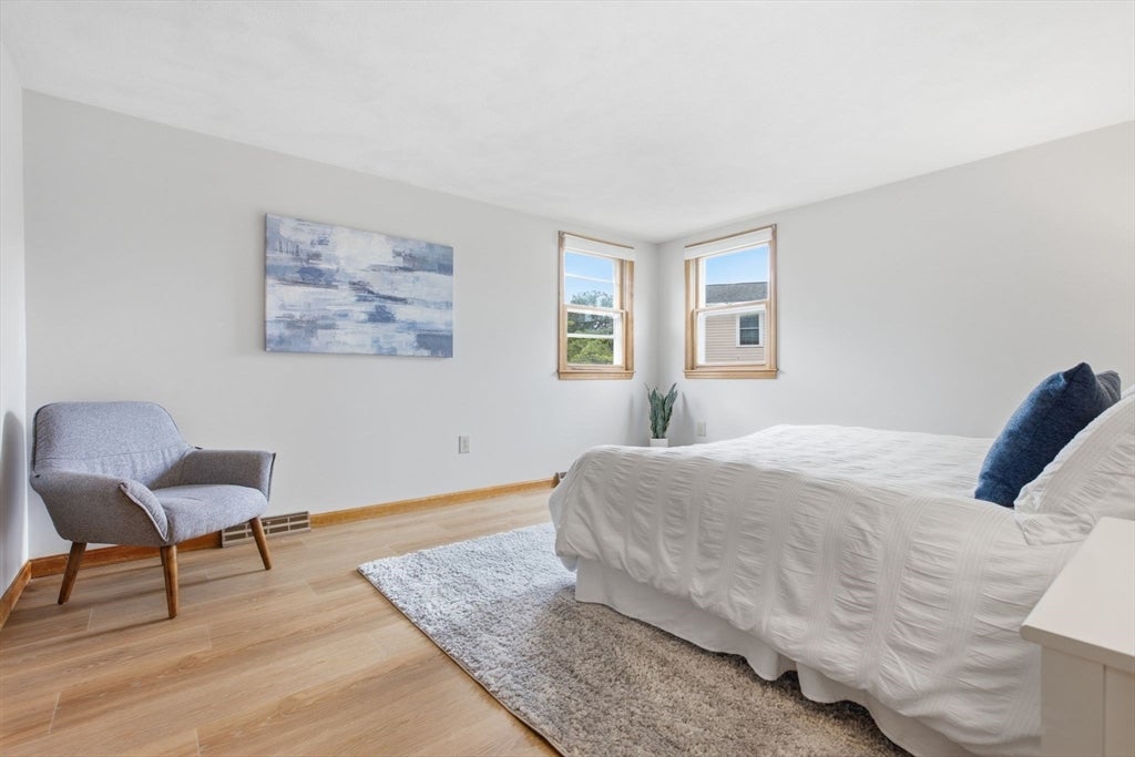 55 Peach Orchard Rd, Burlington, MA Photo #22