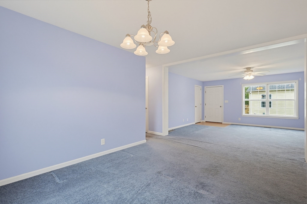 12 Mountain Ash Rd 12