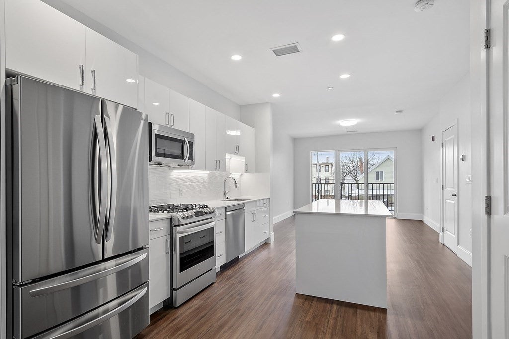 205 Maverick St #211, Boston, MA, 205 Maverick St #211, Boston, MA Photo #11