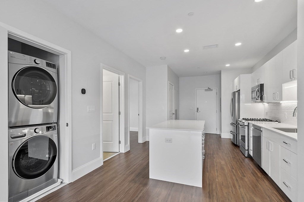 205 Maverick St #211, Boston, MA, 205 Maverick St #211, Boston, MA Photo #17