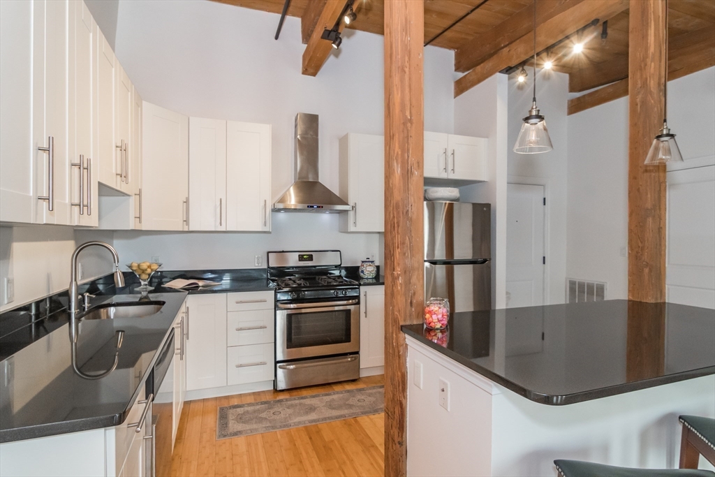 110 Pleasant Street 406