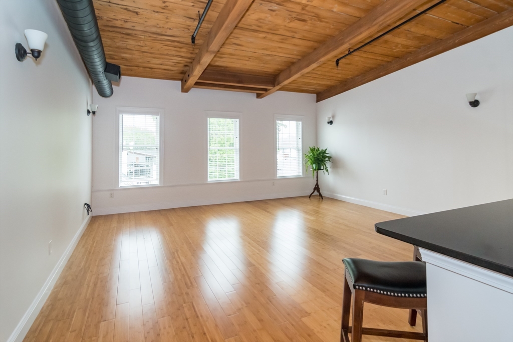 110 Pleasant Street 406