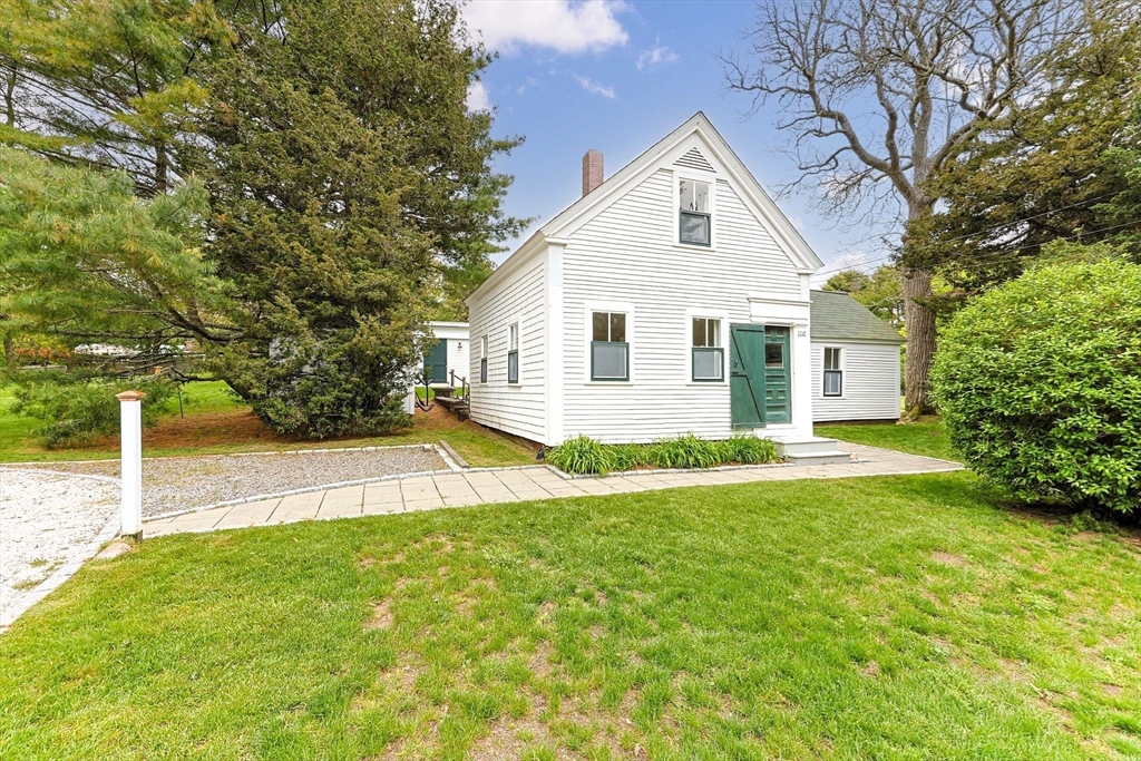 1110 Queen Anne Rd