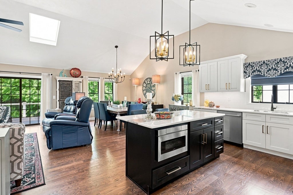 76 Villa Dr #76, Agawam, MA, 76 Villa Dr #76, Agawam, MA Photo #20
