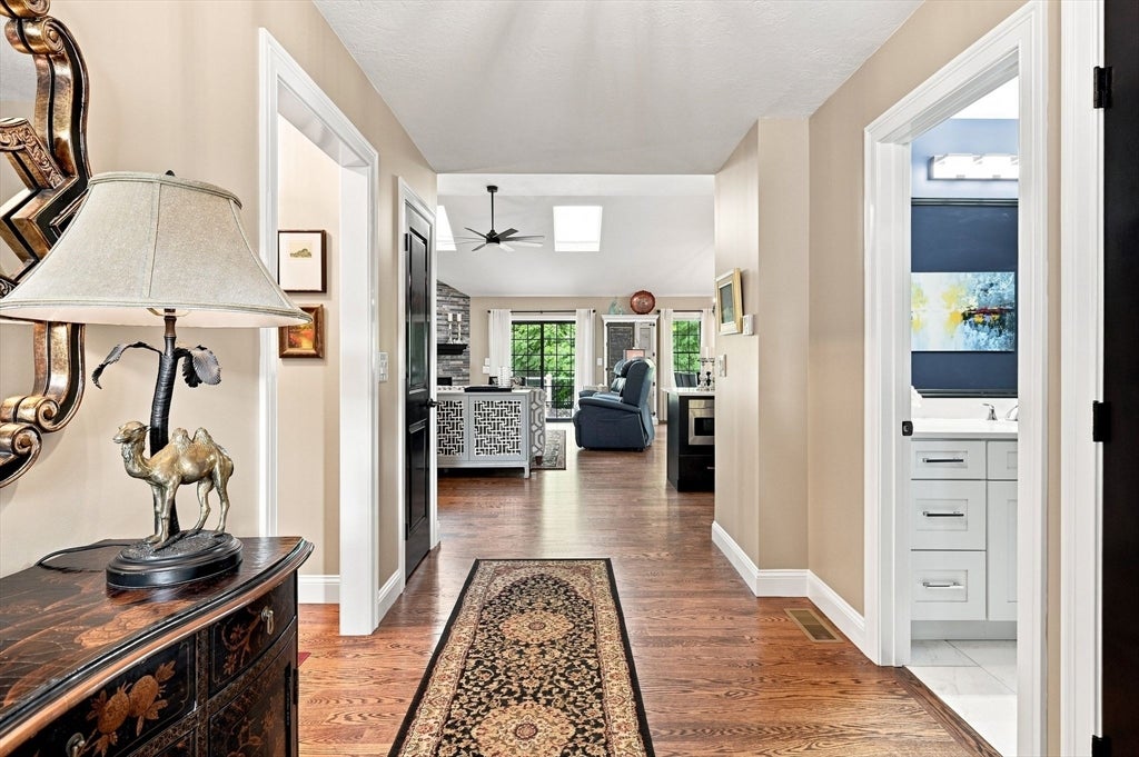 76 Villa Dr #76, Agawam, MA, 76 Villa Dr #76, Agawam, MA Photo #5