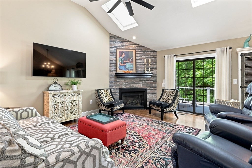 76 Villa Dr #76, Agawam, MA, 76 Villa Dr #76, Agawam, MA Photo #12