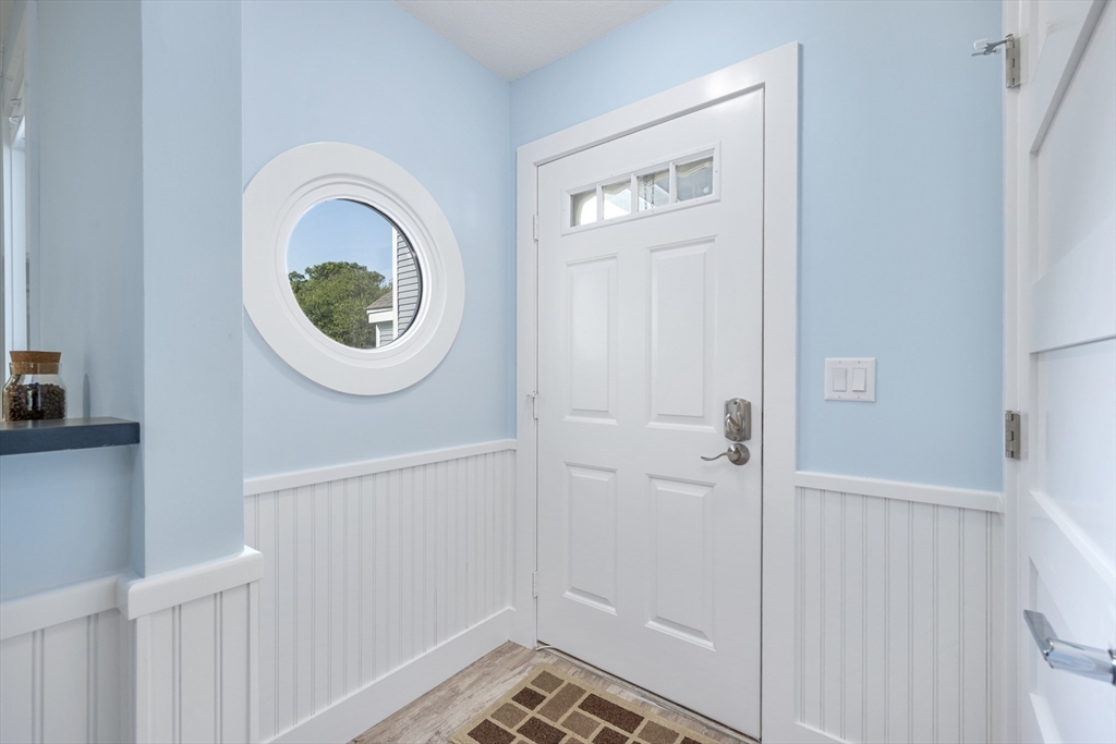 290 Fletcher Ln 290