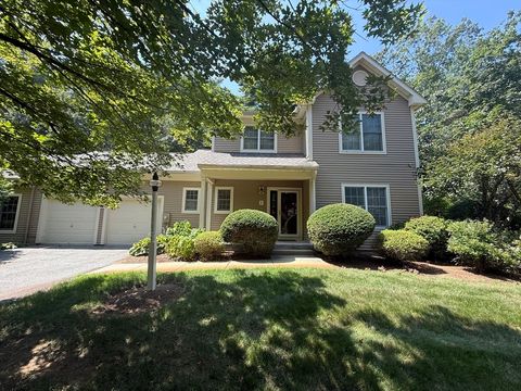 5 Chestnut Ln 5 Bedford MA 01730