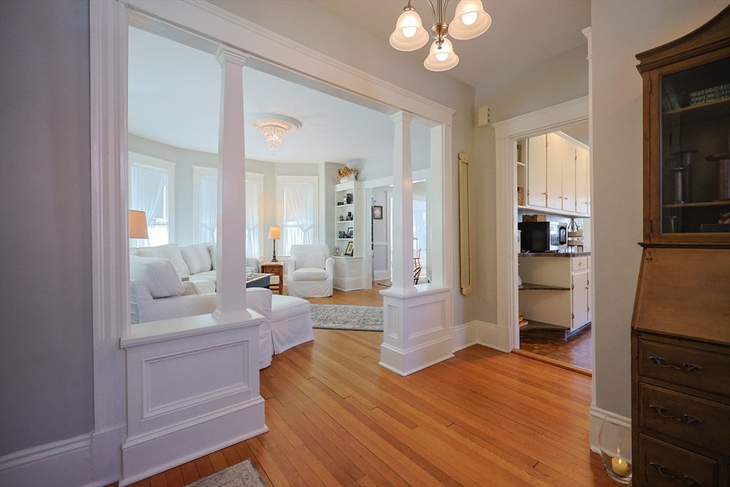 27 Bouve Ave