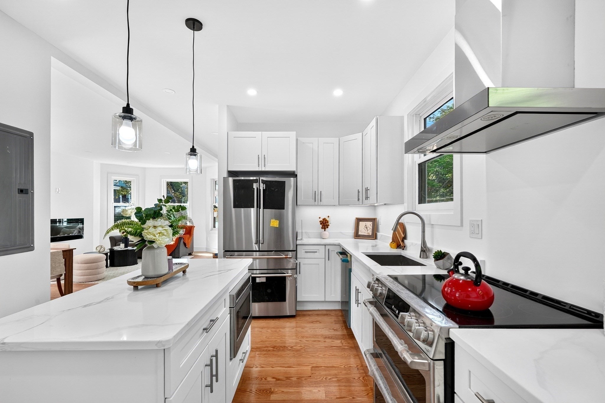 46 Walden St 46