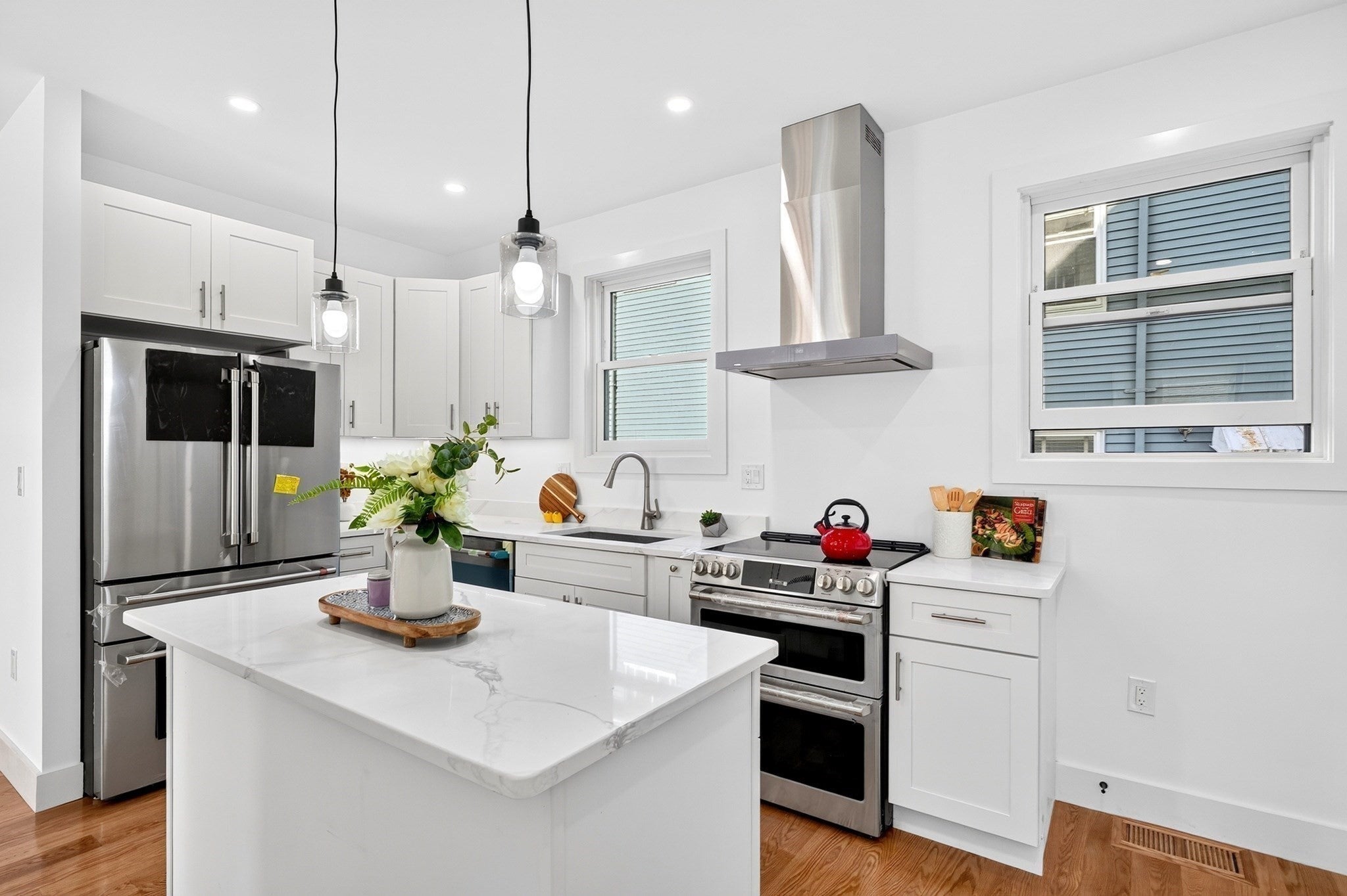 46 Walden St 46