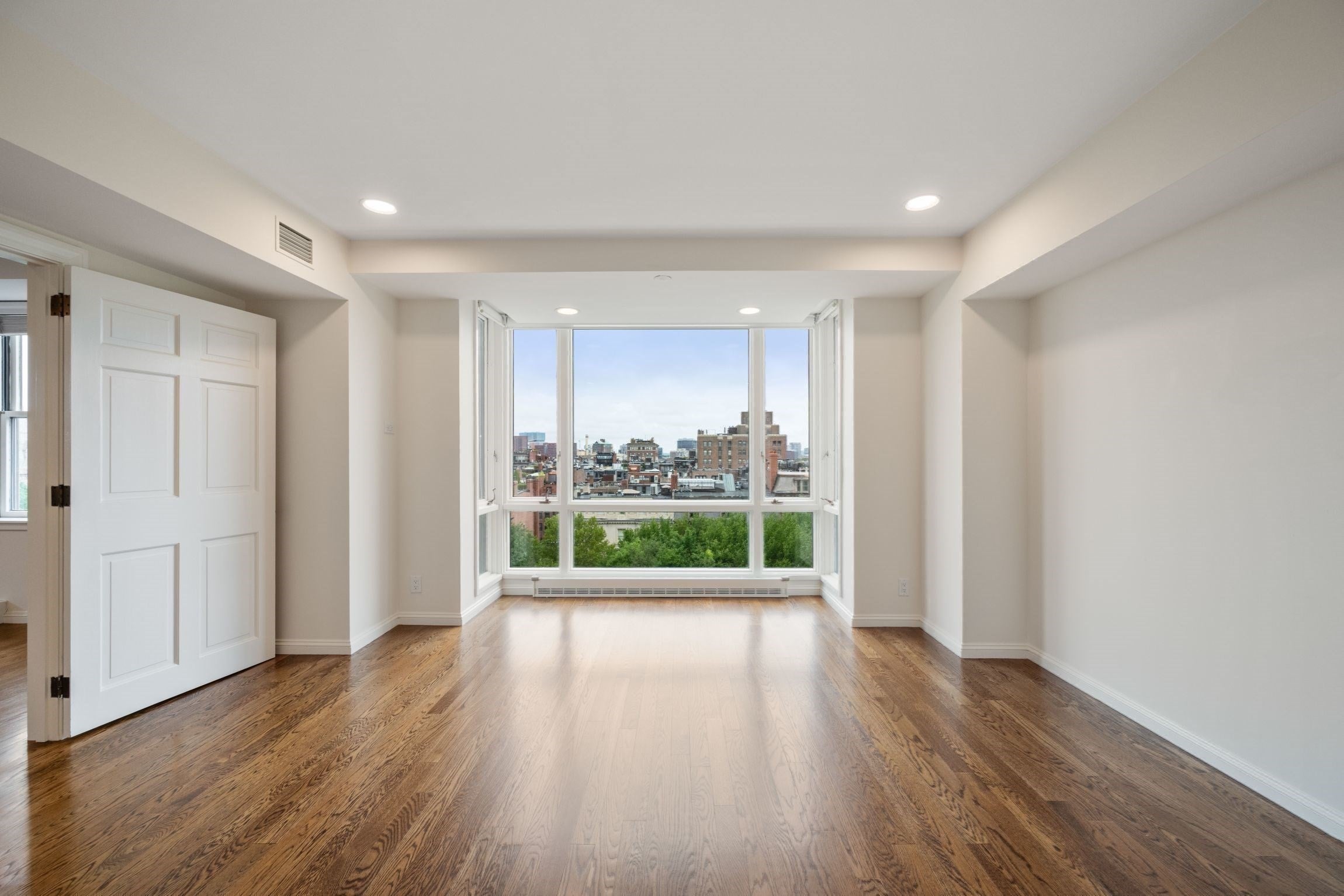 2 Commonwealth AVE #8G, Boston, MA Photo #16