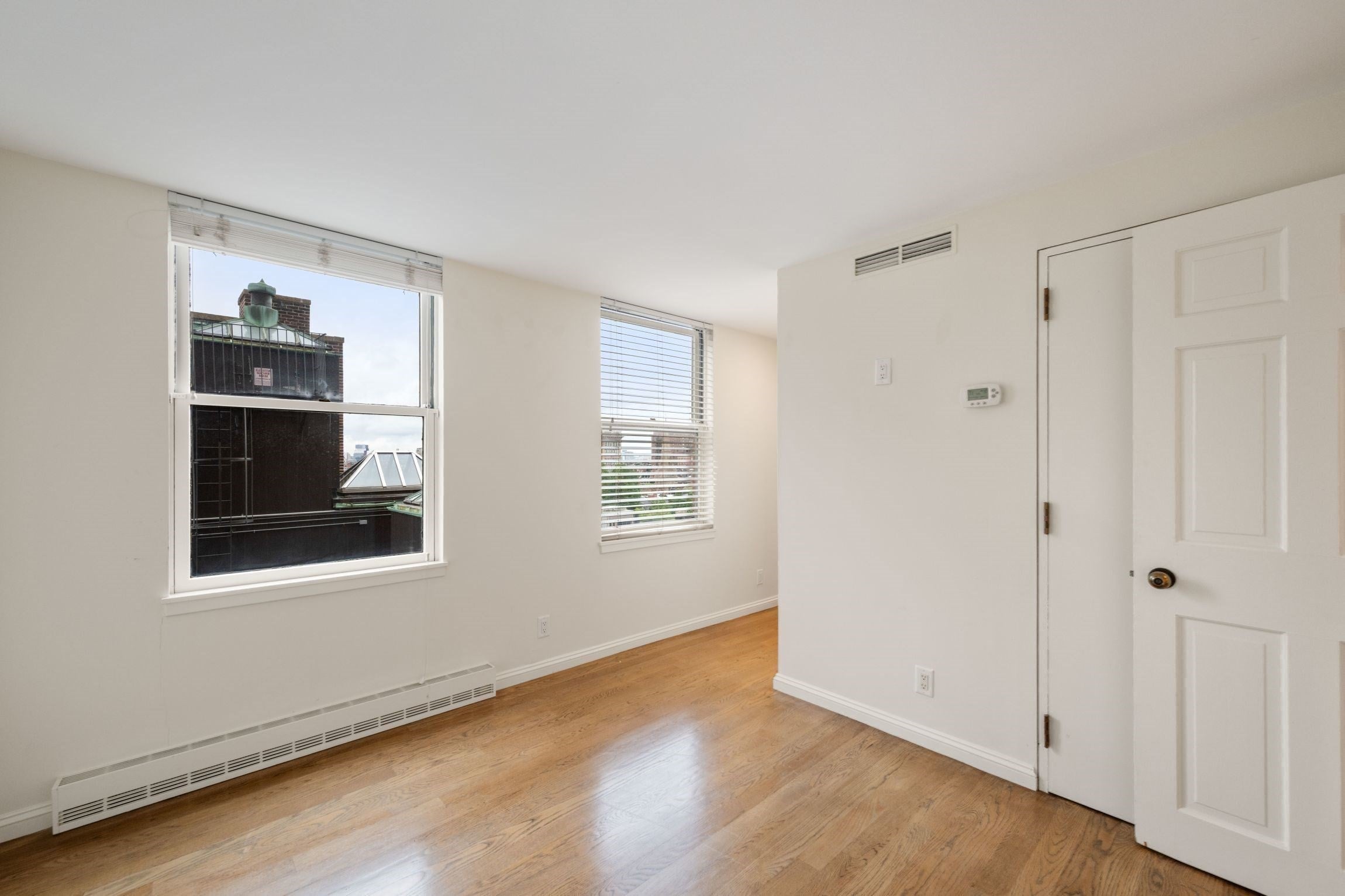 2 Commonwealth AVE #8G, Boston, MA Photo #32