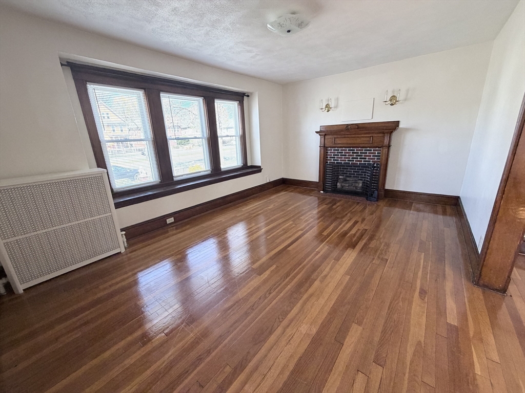 861 Fellsway 1