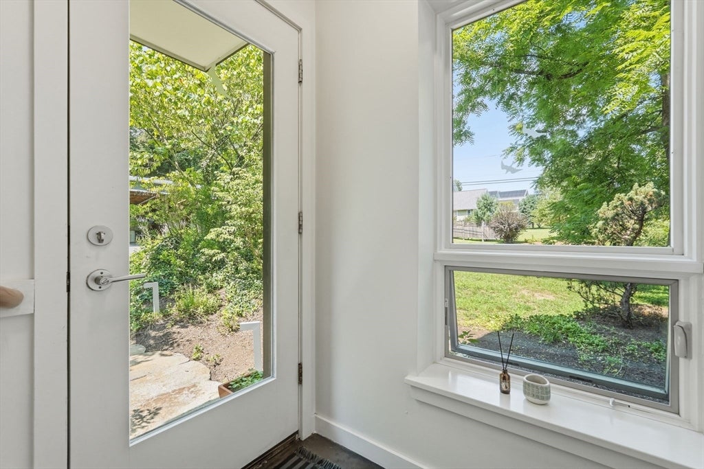 108 Grove St #B, Northampton, MA Photo #6