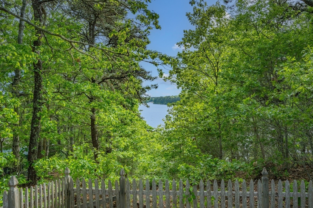 272 Sheep Pond Dr