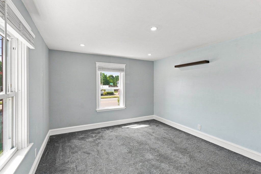 337 Wilbur AVE, Swansea, MA, 337 Wilbur AVE, Swansea, MA Photo #9