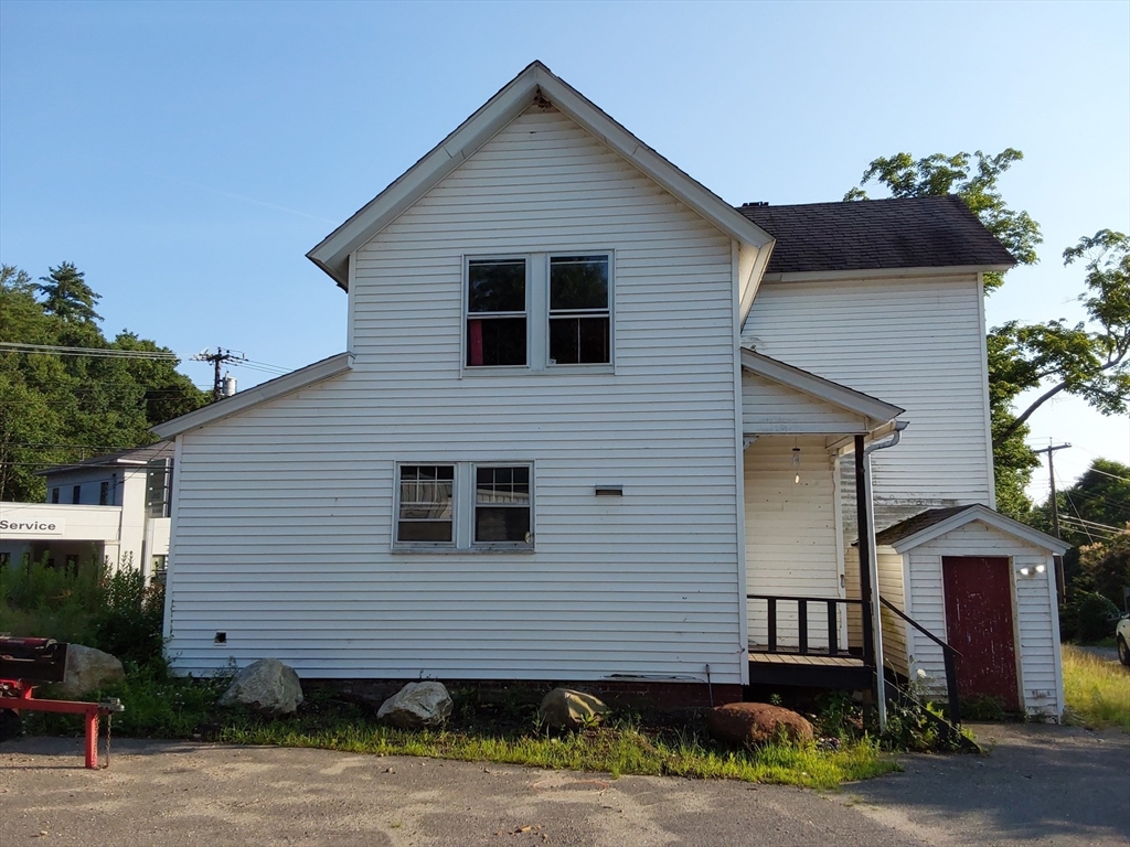 96 East St