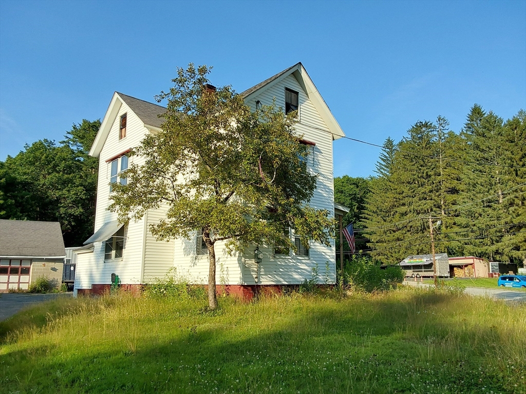 96 East St