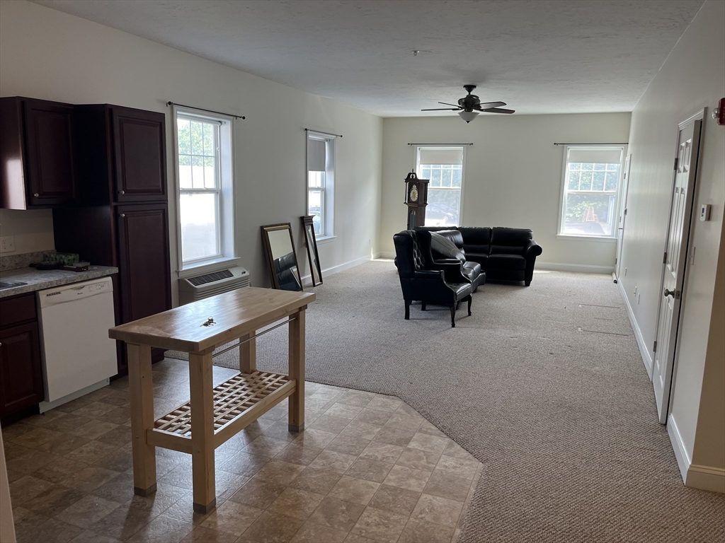 68 Spring Street 202