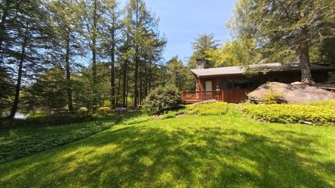 32 Pond Hill Rd Goshen MA 01032